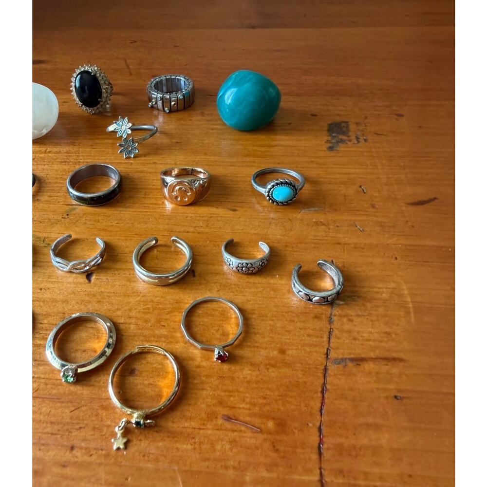 Mixed Fashion Ring Lot 19 Pc Boho Statement Midi Stackable Silver Gold Tone - Picture 5 of 13